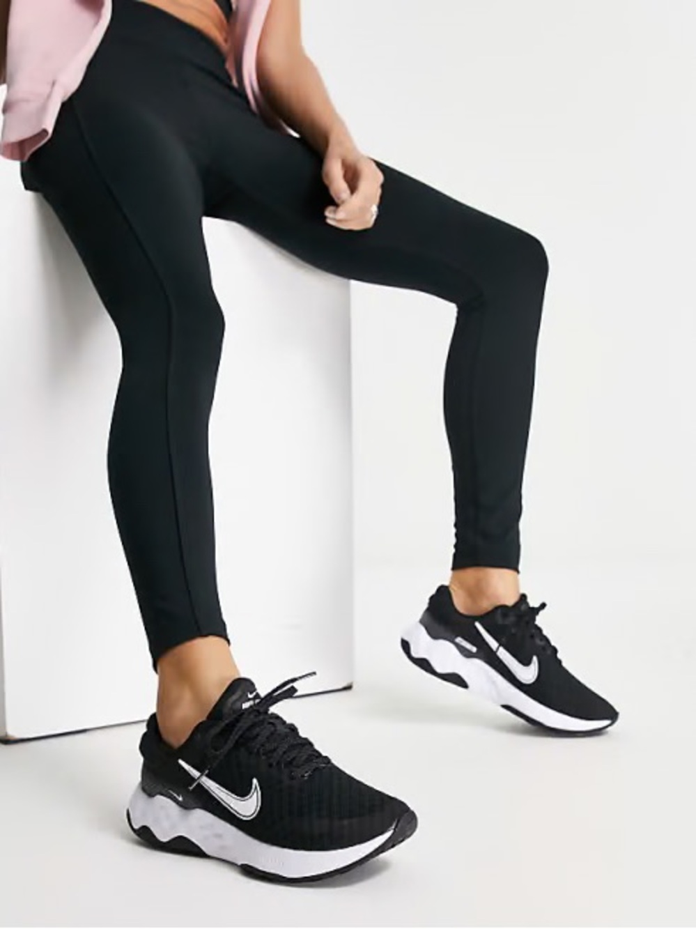 Nike Renew Ride 3 Sneakers